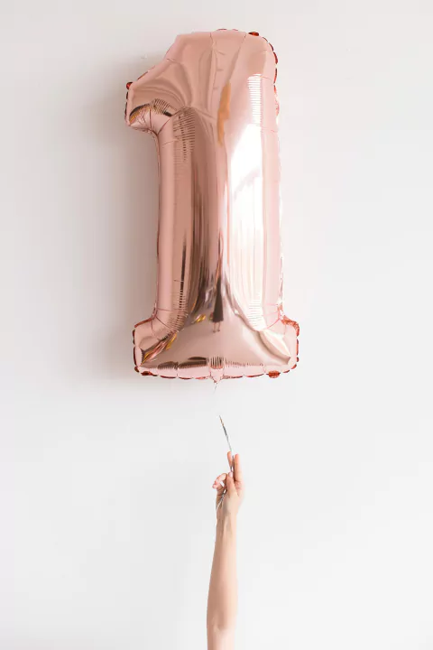 NÚMERO ROSA GOLD CON HELIO