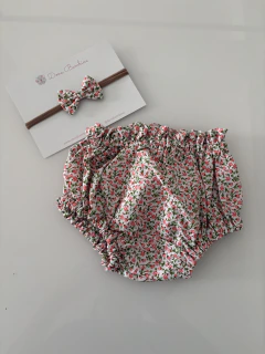 Tapa Fralda + Laço Floral Vermelho