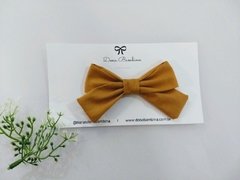 Laço Bia Mostarda - comprar online