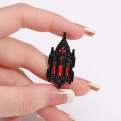 Pin Goth Door