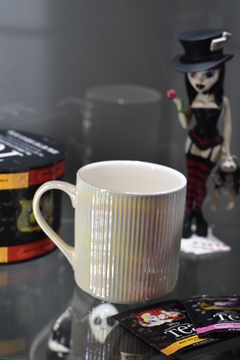 Taza Iris vs modelos - Psycho Killer