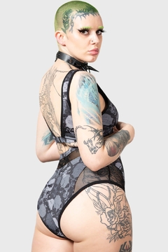Bikini Tomb - Killstar en internet