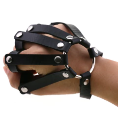 Mano Cuero y remaches - tienda online