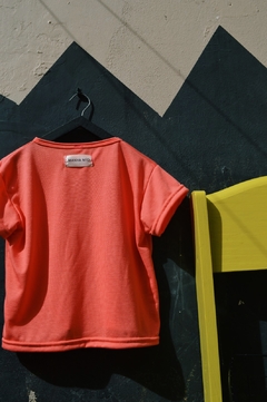 REMERA TATU -CORAL- - Manya Mío