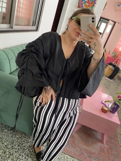CAMISA CARACOLA NEGRA - Manya Mío