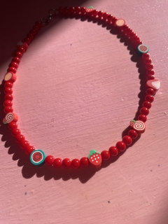COLLAR ROJO