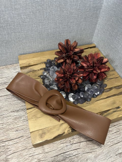 Cinto Fivela Triangular Sintético - NinaCereja