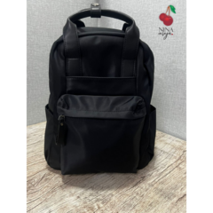 Mochila Nylon Basica - comprar online