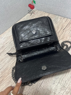 Imagem do Bolsa Rock Corrente
