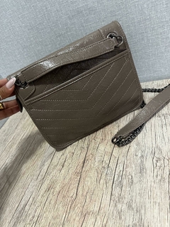 Bolsa Rock Corrente