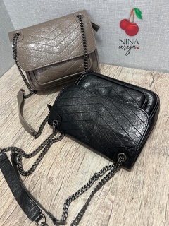 Bolsa Rock Corrente na internet