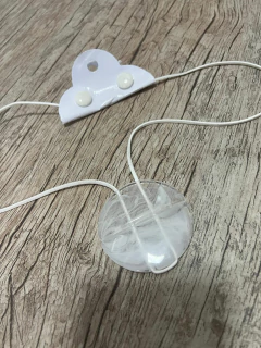 Colar Corda Resina com Brinco na internet