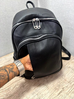 Mochila Rock Metal - NinaCereja