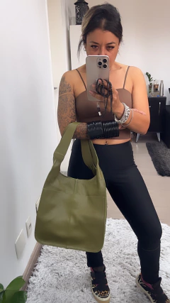 Bolsa Saco Style em Couro na internet