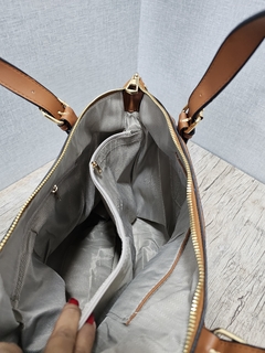Bolsa Jeans Grande Dourada na internet