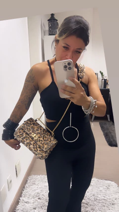 Bolsa Onça Spike na internet