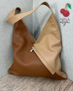 Bolsa Sacola V em Couro