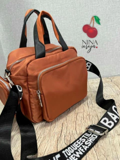 Imagem do Bolsa Tiracolo Nylon Style
