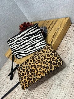 Carteira Nina Couro Legítimo Animal Print na internet