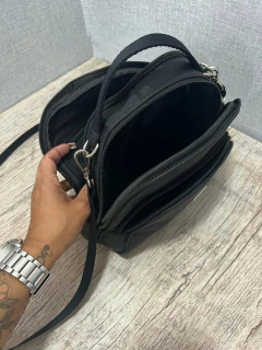 Imagem do Bolsa Tiracolo Compacta Nylon