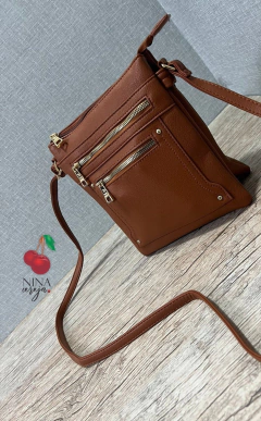 Imagem do Bolsa Tiracolo Básica Quadrada