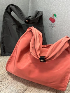 Bolsa Nylon Lisa na internet