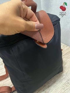 Mochila Nylon Impermeável - NinaCereja