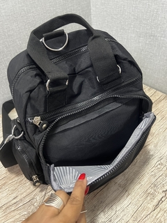 Bolsa e Mochila Média Nylon na internet