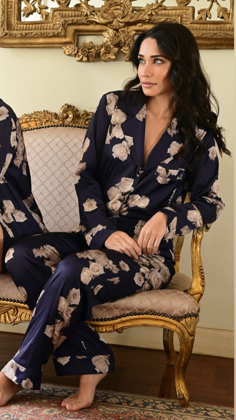 Pijama white roses blusa longa + calça