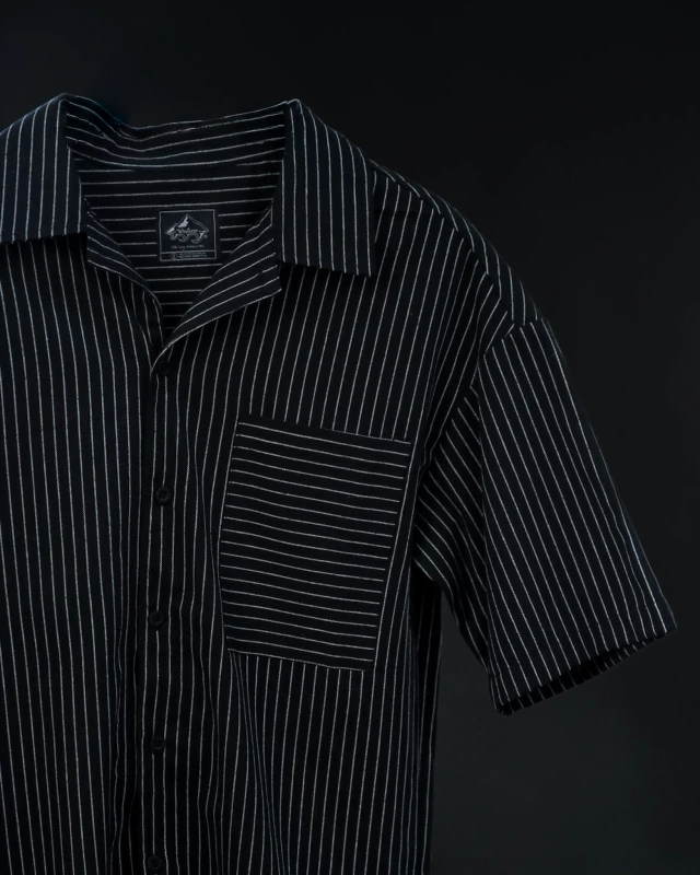 Camisa lino premium Hudson rayada negra de Wayfarer Argentina — imagen 7