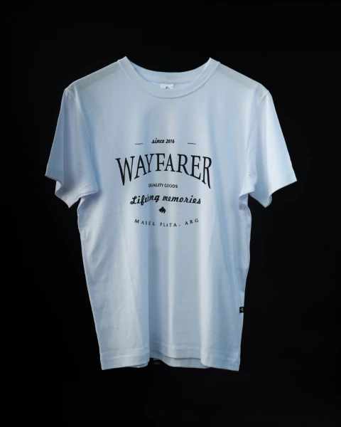 Remera Roots - Blanco. - comprar online