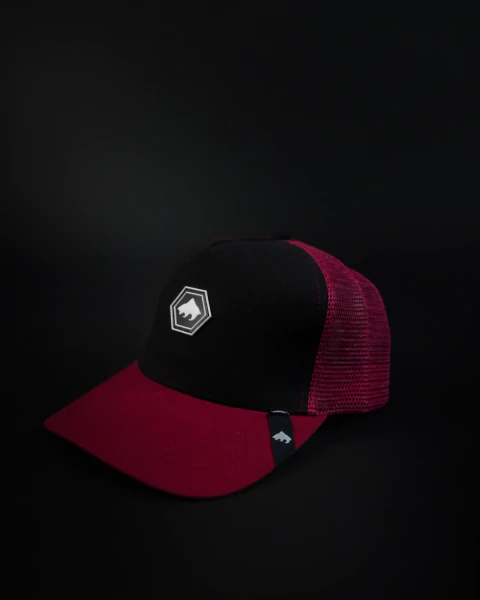 Gorra Noosa: Negro y Bordo - comprar online