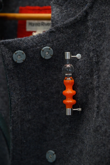 Broche nivel decante - comprar online