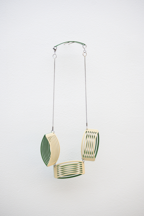 Collar Ilusión crudo y verde - comprar online