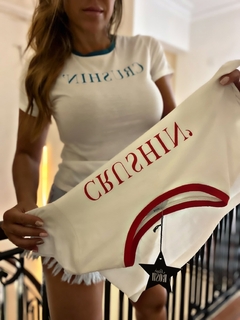 REMERA CRUSHIN RED - Fiurla