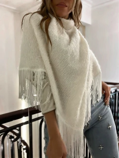 PONCHO Sweater MONO WHITE en internet