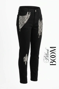 JEANS BLACK ELAST.BORDADO BOOM