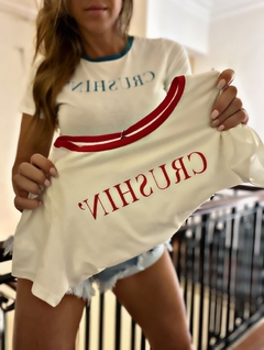 REMERA CRUSHIN - Fiurla