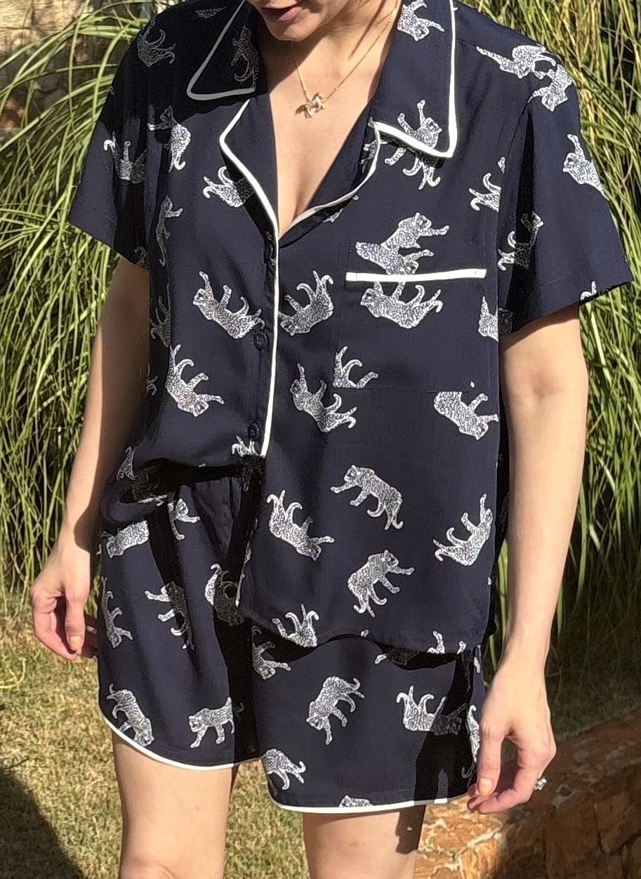 Pijama Shorts Onça - Azul Marinho e Branco