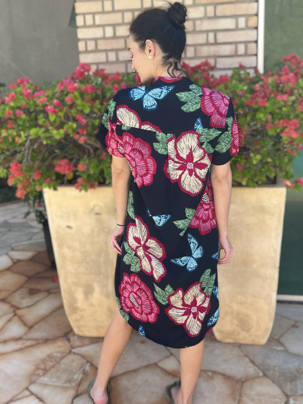 Camisola Floral - Fundo Preto