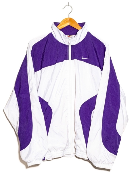 NIKE VINTAGE 2000