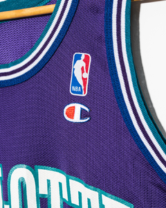 LARRY JOHNSON - CHARLOTTE HORNETS - CHAMPION - La Frat´