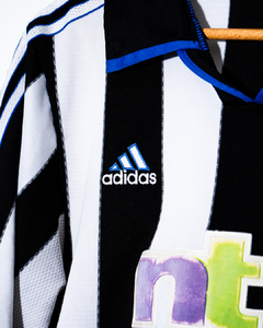 NEWCASTLE 2000/01 - ADIDAS en internet