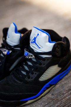 JORDAN 5 RETRO RACER BLUE en internet