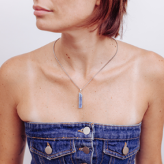 COLLAR CIANITA - "COMPASIÓN Y TRANQUILIDAD" - comprar online