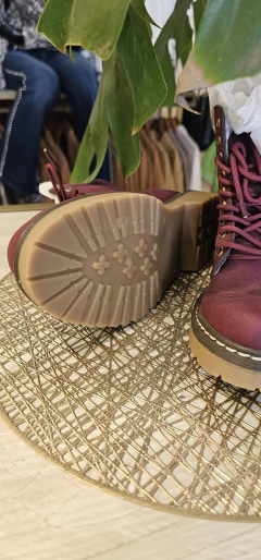 Borcego Romance Bordó - Olinda En Las Nubes