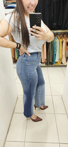 JEANS DAKOTA RECTO TIRO ALTO en internet