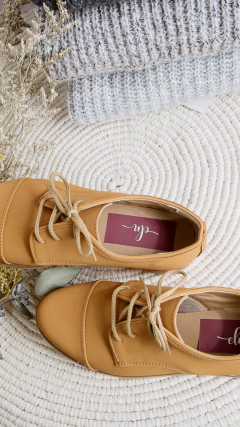 Abotinado Fresno Maíz - Olinda En Las Nubes