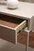 Mesa Monochrome en internet