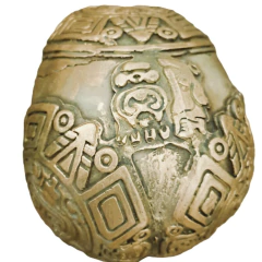 Adicione estilo à sua decoração com a escultura Caveira Crânio I Asteca. Feita de resina de alta qualidade, é perfeita para fãs de temas alternativos. Compre agora!